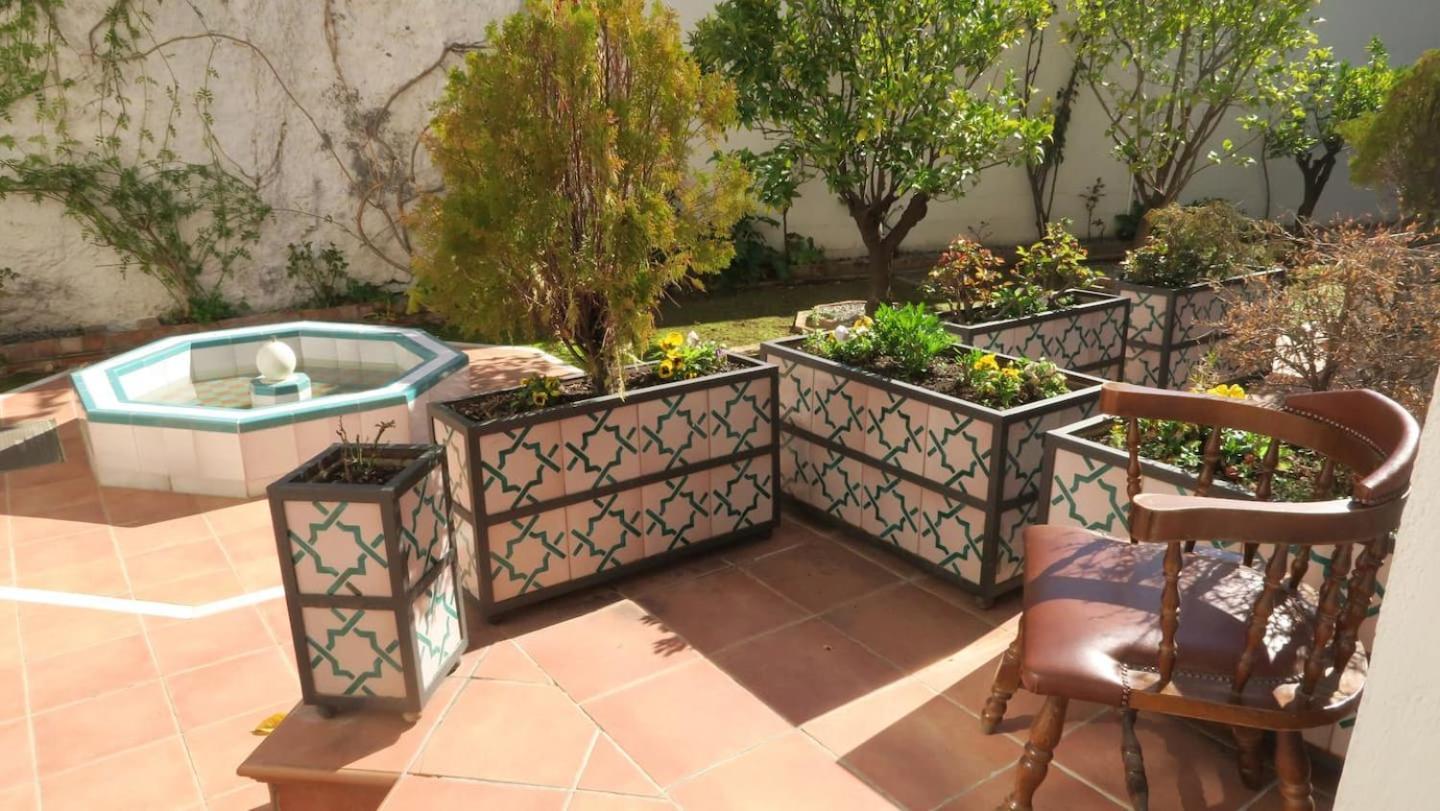 Charming Albaicin Patio Flat Free Onsite Parking Apartamento Granada Exterior foto